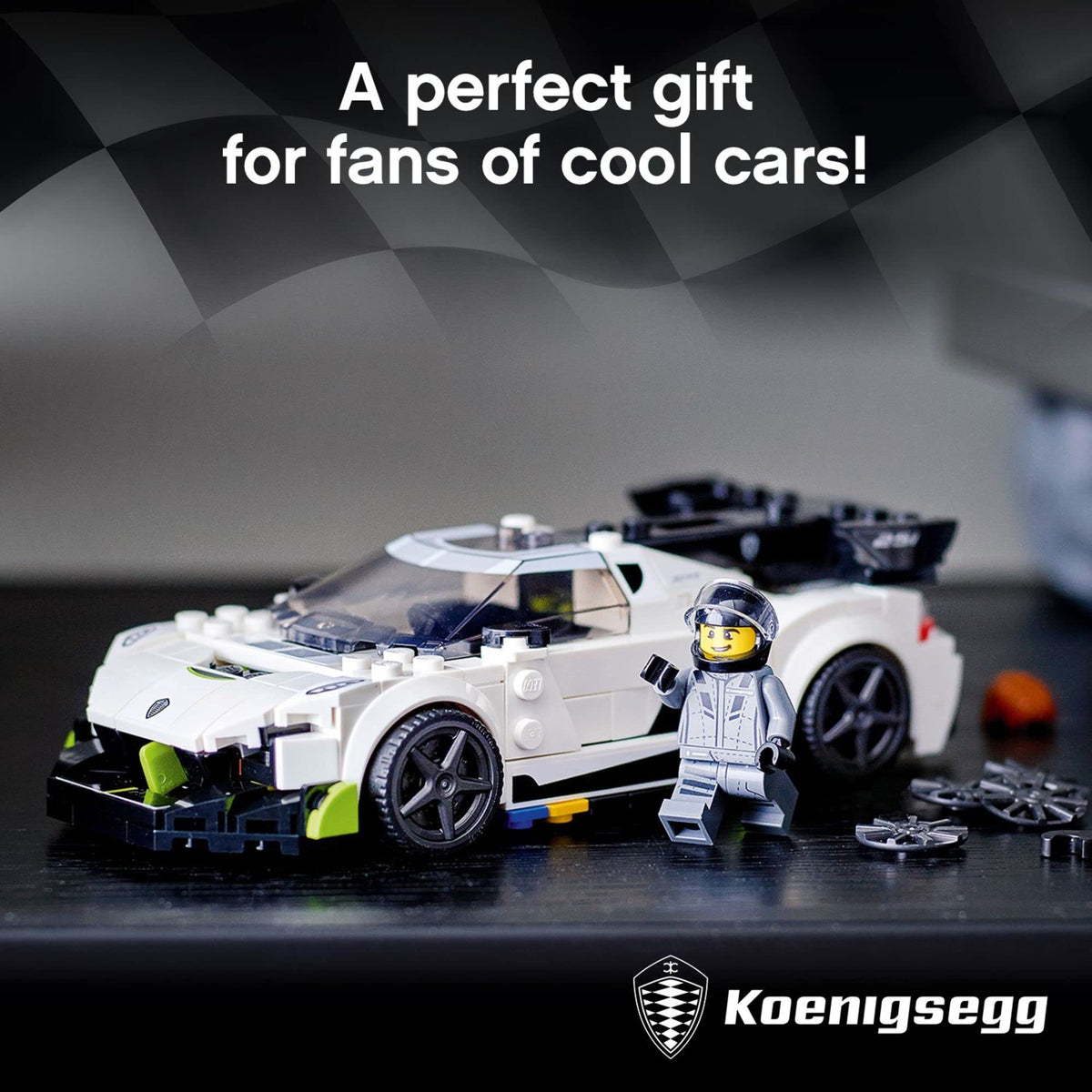 Racing Sports Car Toy with Driver Minifigure U692961