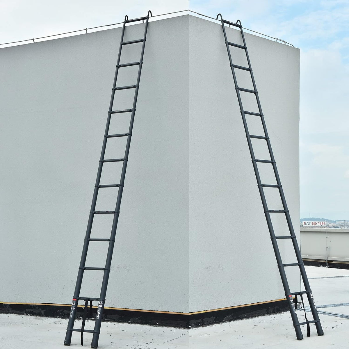 20.3ft Aluminum Telescoping Ladder with Roof Hooks C650197